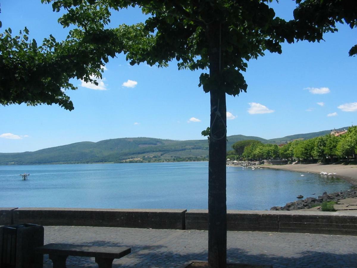 La Rosa Sul Lago Vila Trevignano Romano Exterior foto